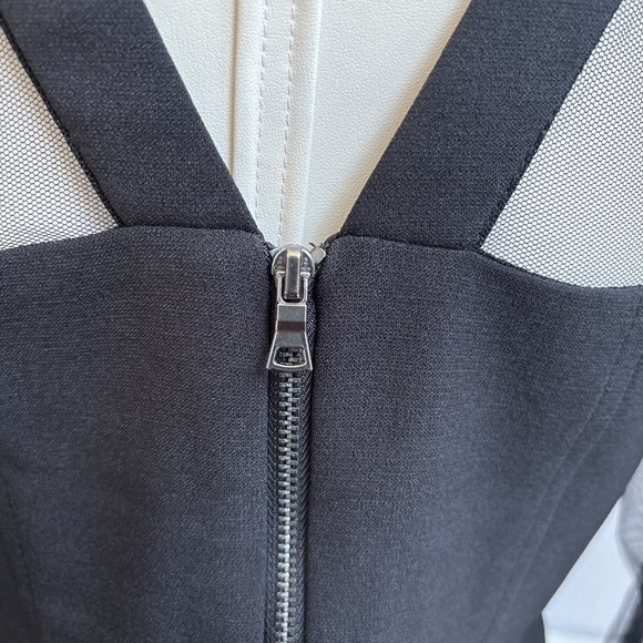 Maggy London Women's Size 6 Black Fishnet Mesh Long Sleeve Mid Length Dress - Picture 6 of 14